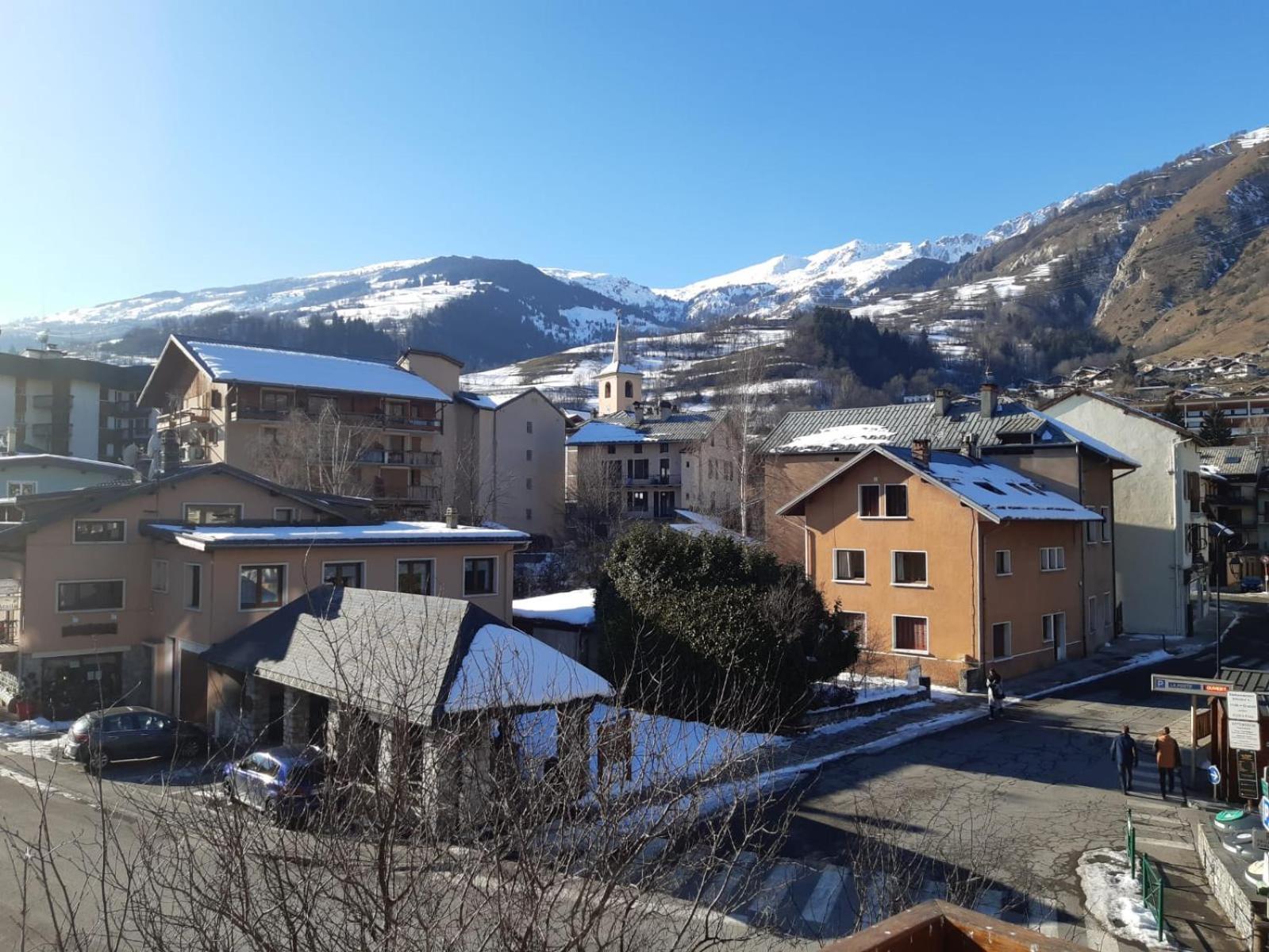 Joli Studio Proche Funiculaire Bourg-Saint-Maurice Bagian luar foto